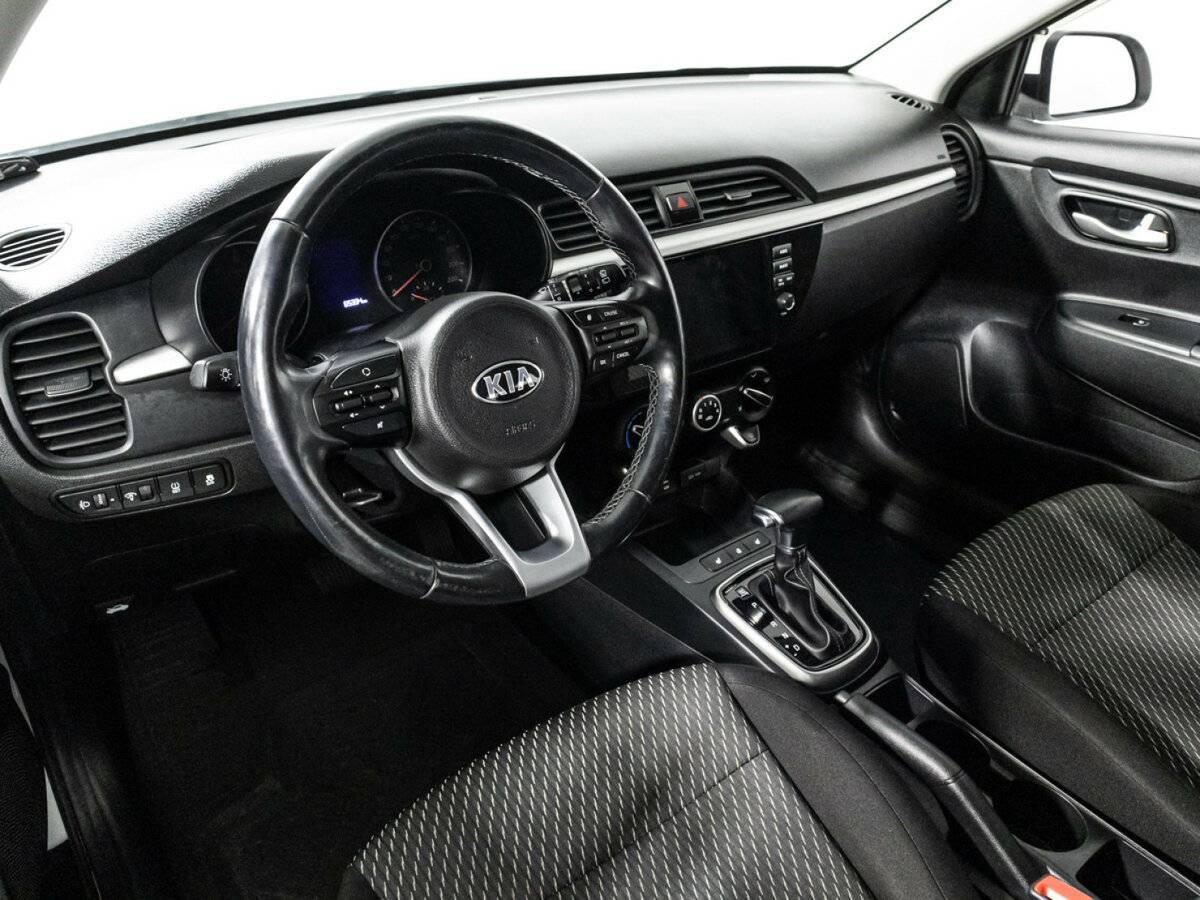 Купить Kia Rio X-Line, 2018, 65 331 км, фото №11