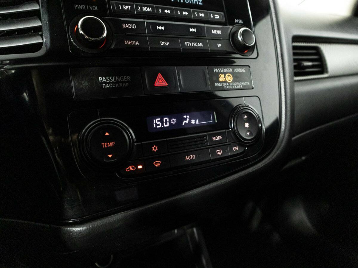Купить Mitsubishi Outlander, 2016, 225 958 км, фото №15