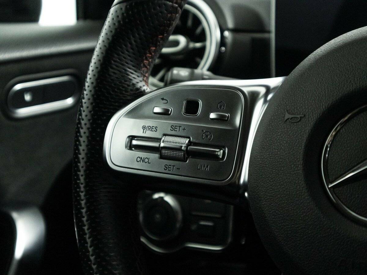 Купить Mercedes-Benz A-Класс 200, 2018, 80 053 км, фото №20