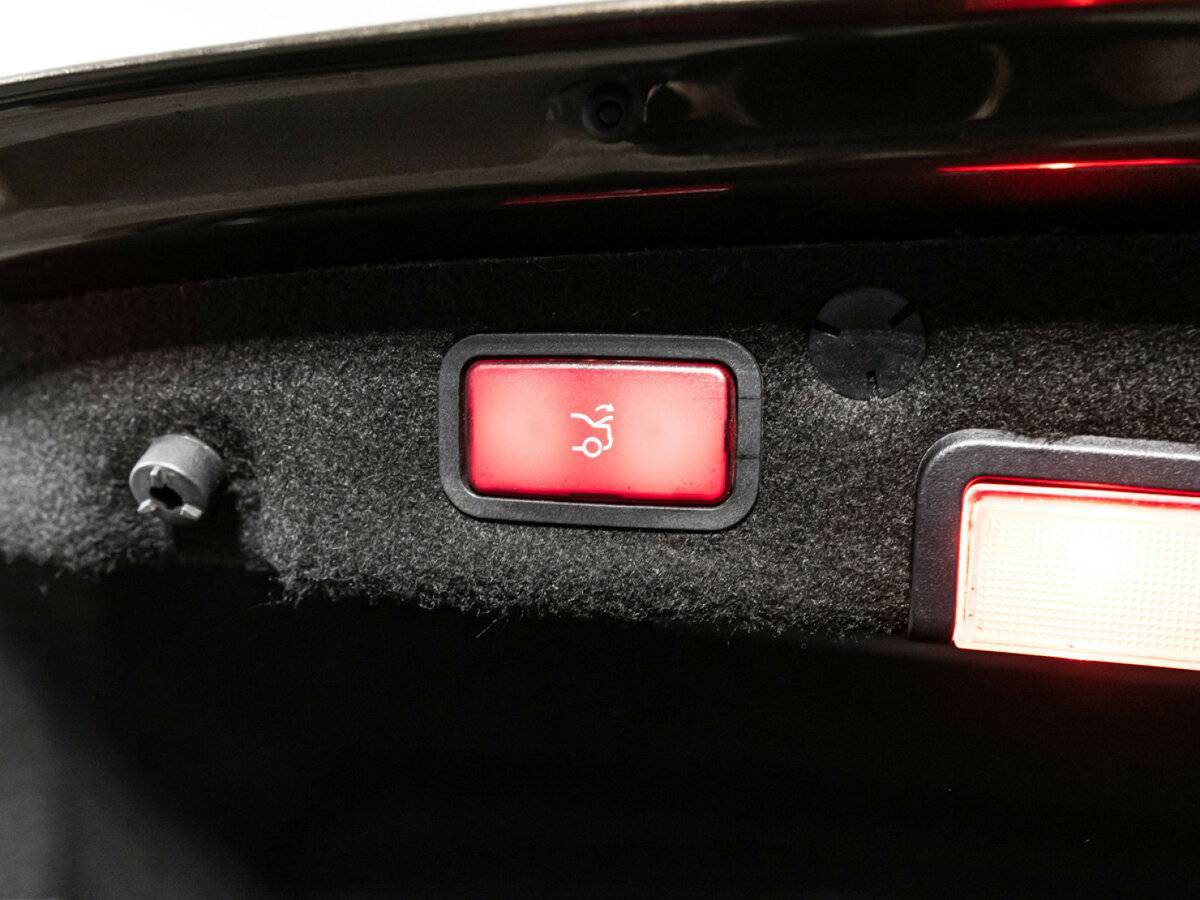 Купить Mercedes-Benz C-Класс 180, 2015, 127 000 км, фото №16