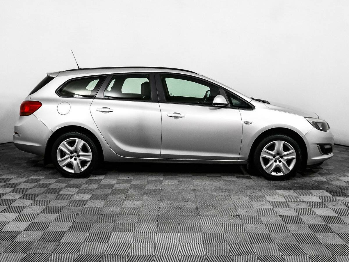 Купить Opel Astra, 2013, 115 173 км, фото №4