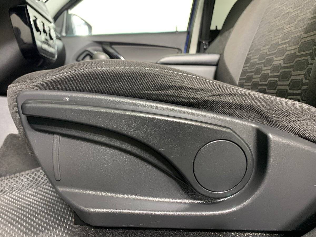 Купить Lada (ВАЗ) Granta Cross, 2020, 92 299 км, фото №17