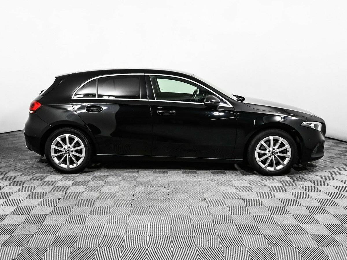 Купить Mercedes-Benz A-Класс 220, 2018, 85 200 км, фото №4