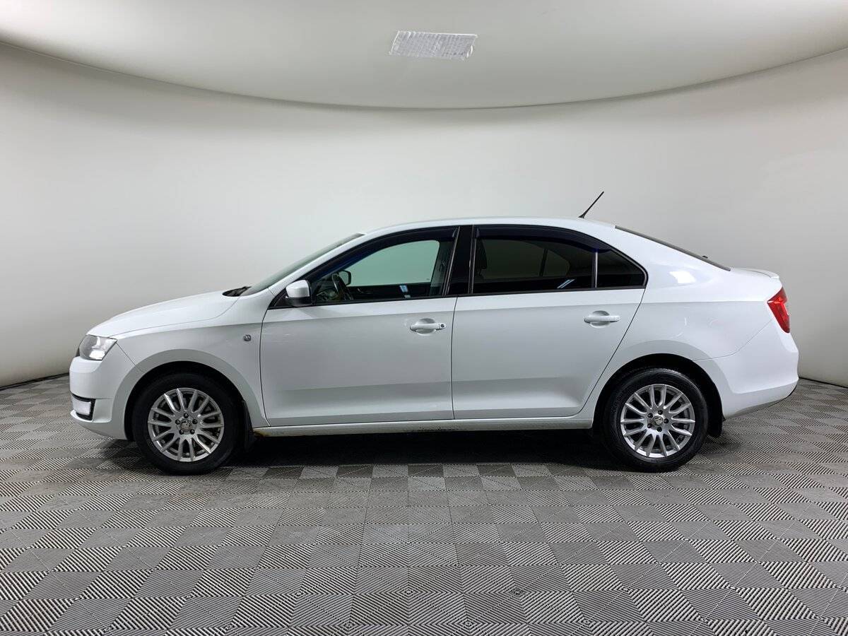 Купить Skoda Rapid, 2015, 170 380 км, фото №8