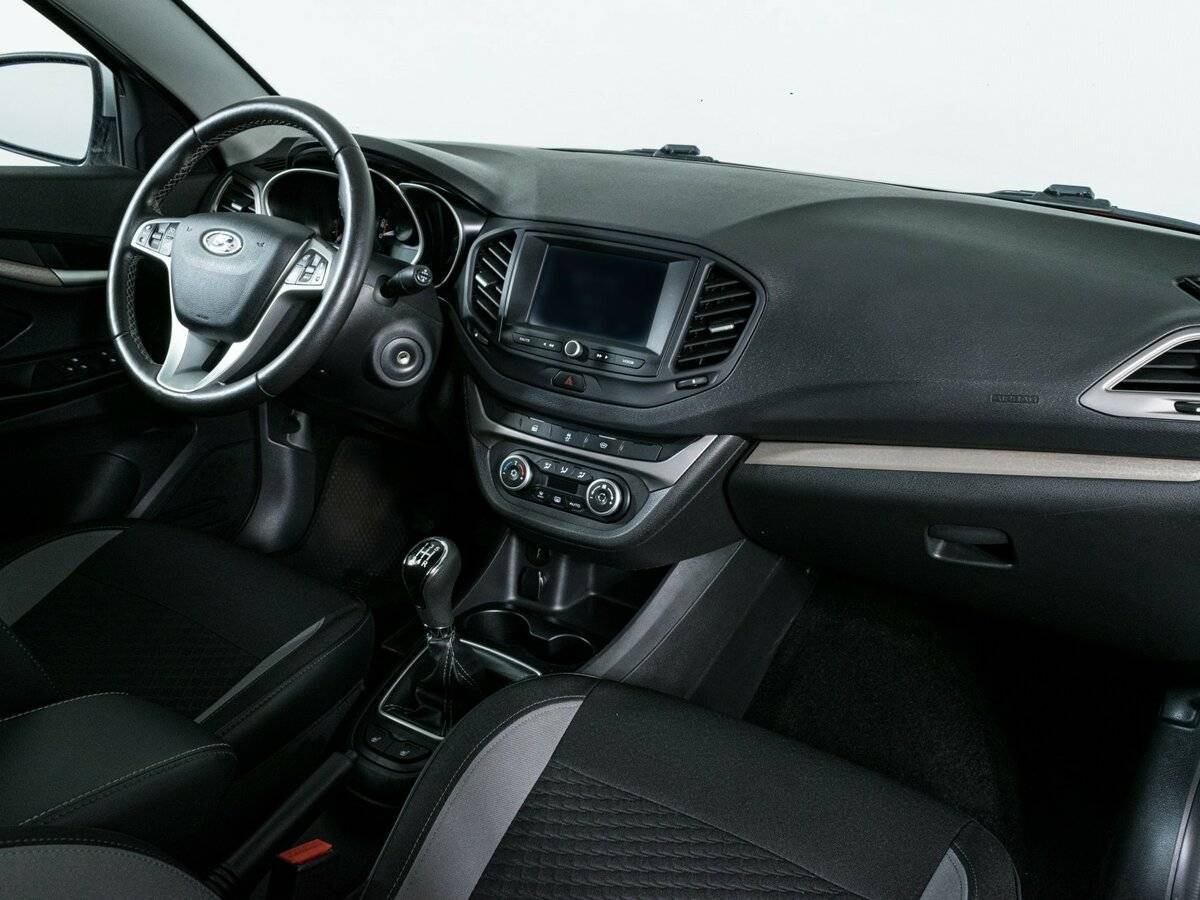 Купить Lada (ВАЗ) Vesta, 2021, 92 783 км, фото №8