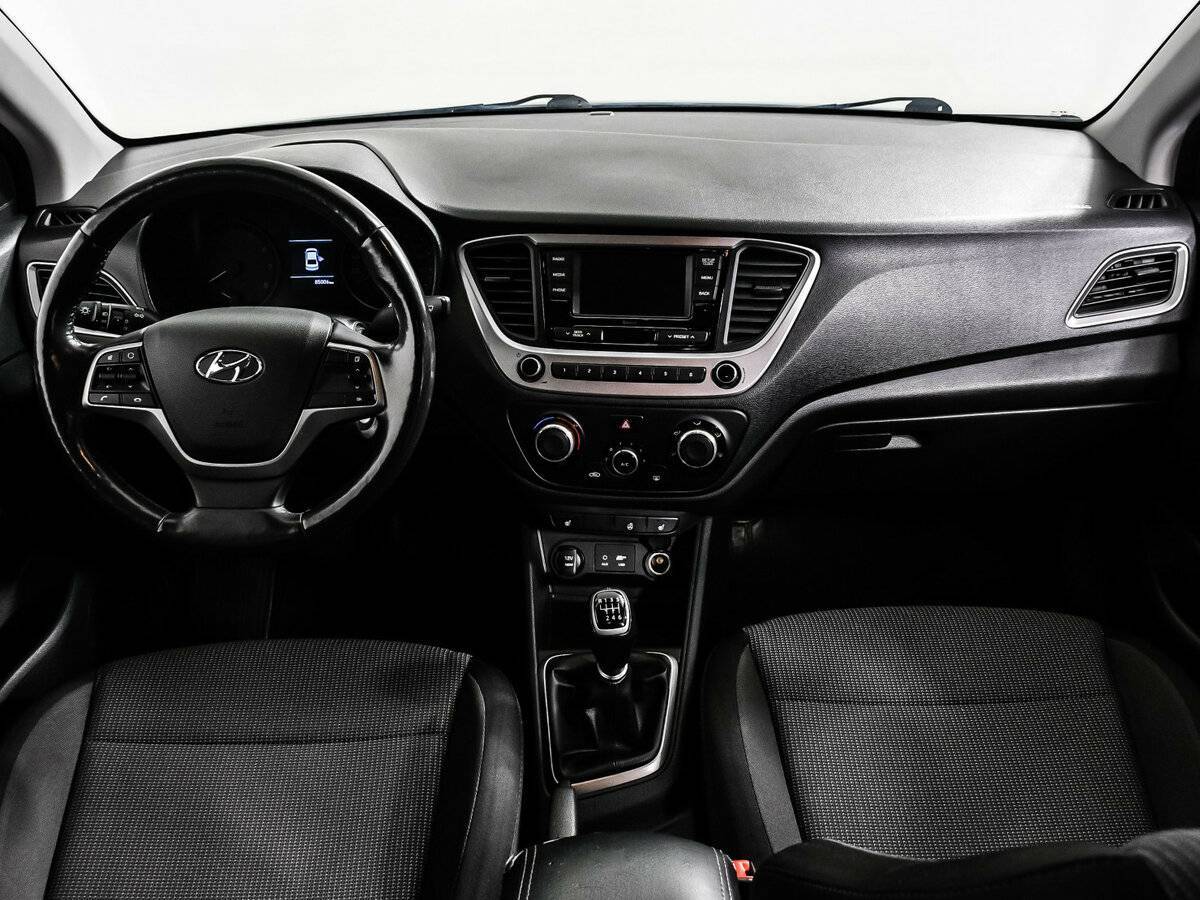 Купить Hyundai Solaris, 2018, 85 000 км, фото №11