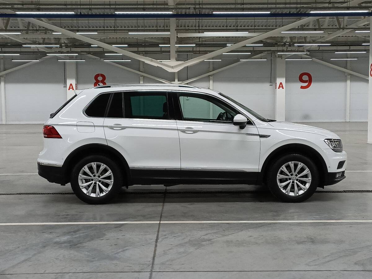 Купить Volkswagen Tiguan, 2017, 150 001 км, фото №4