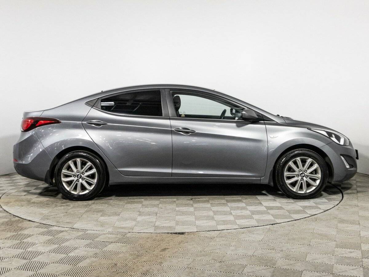 Купить Hyundai Elantra, 2015, 89 590 км, фото №4
