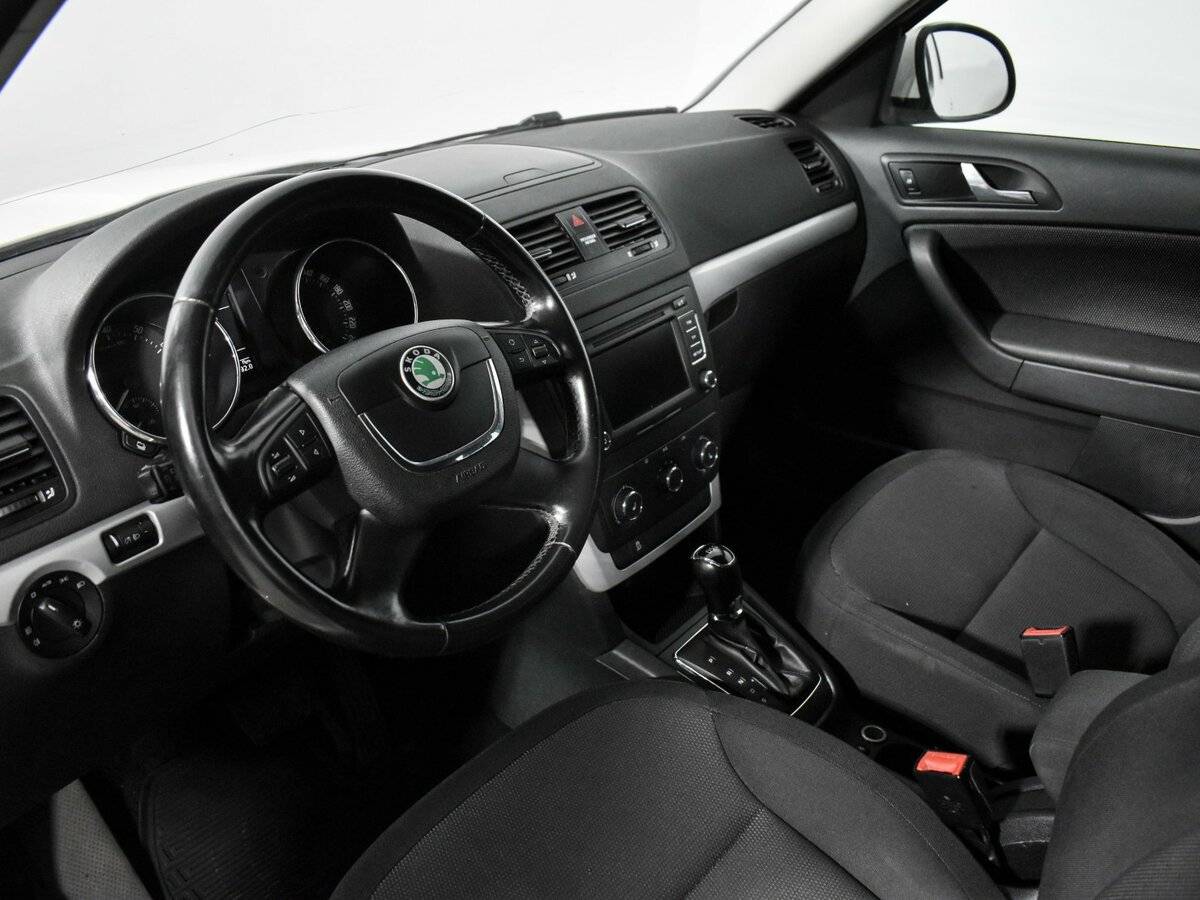 Купить Skoda Yeti, 2013, 275 412 км, фото №9