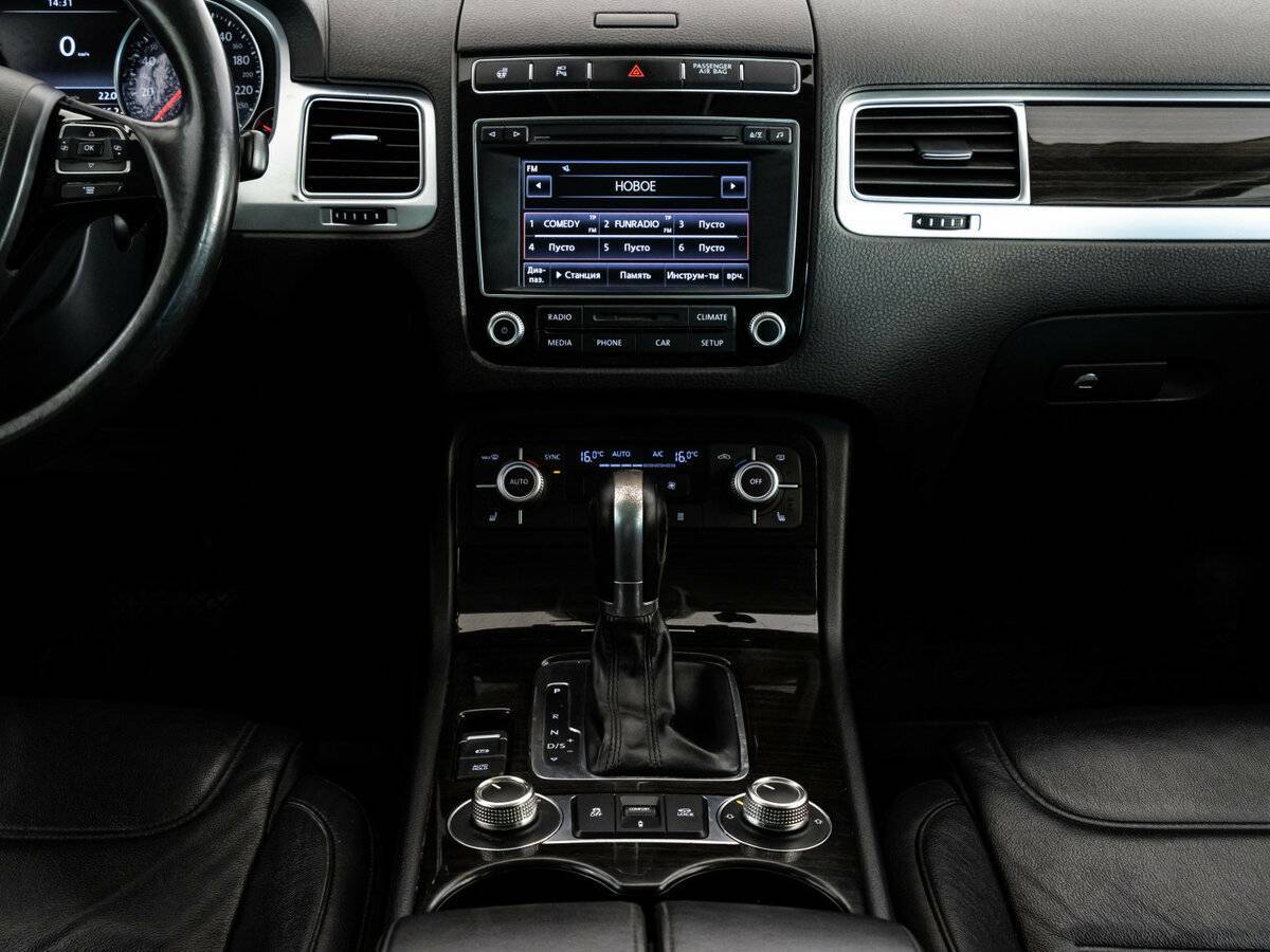 Купить Volkswagen Touareg, 2016, 177 353 км, фото №12