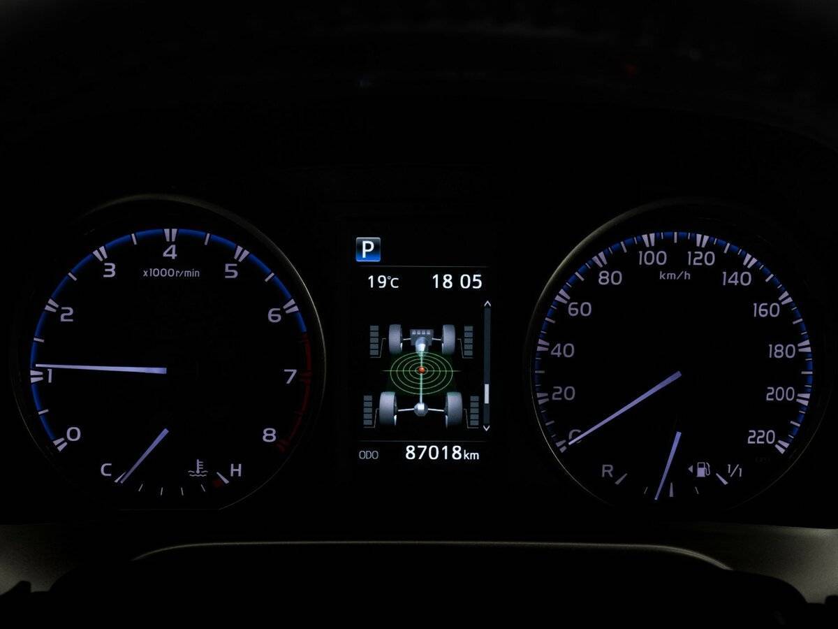 Купить Toyota RAV4 IV (XA40) Рестайлинг, 2017, 87 008 км, фото №17