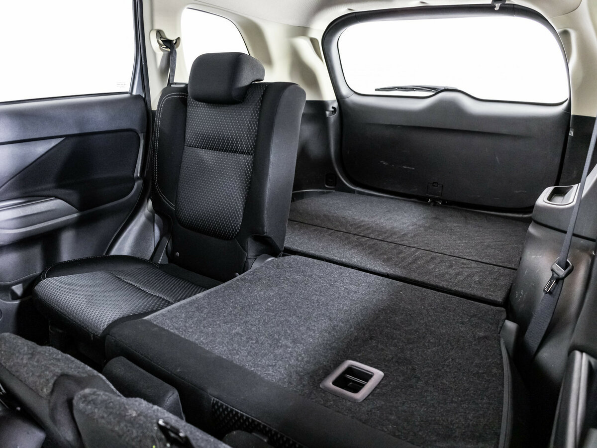 Купить Mitsubishi Outlander III Рестайлинг 3, 2019, 100 724 км, фото №17