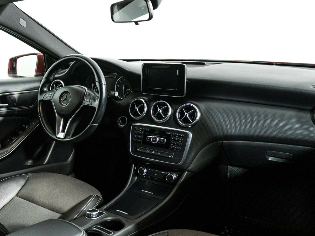 Купить Mercedes-Benz A-Класс 180 III (W176), 2014, 110 594 км, фото №9