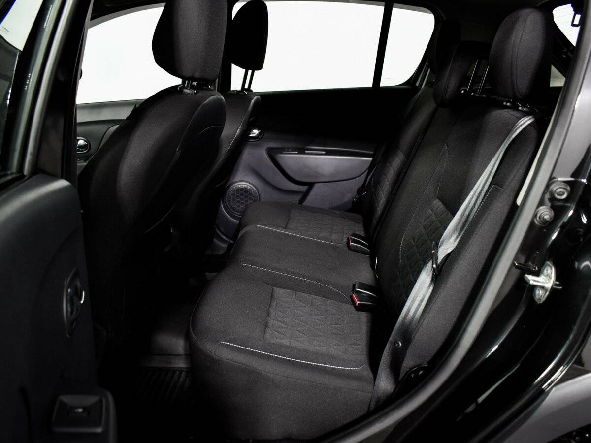 Купить Renault Sandero Stepway II, 2016, 50 473 км, фото №11