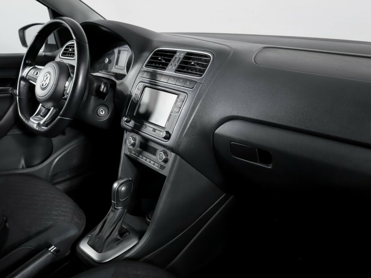 Купить Volkswagen Polo V Рестайлинг, 2019, 35 558 км, фото №7