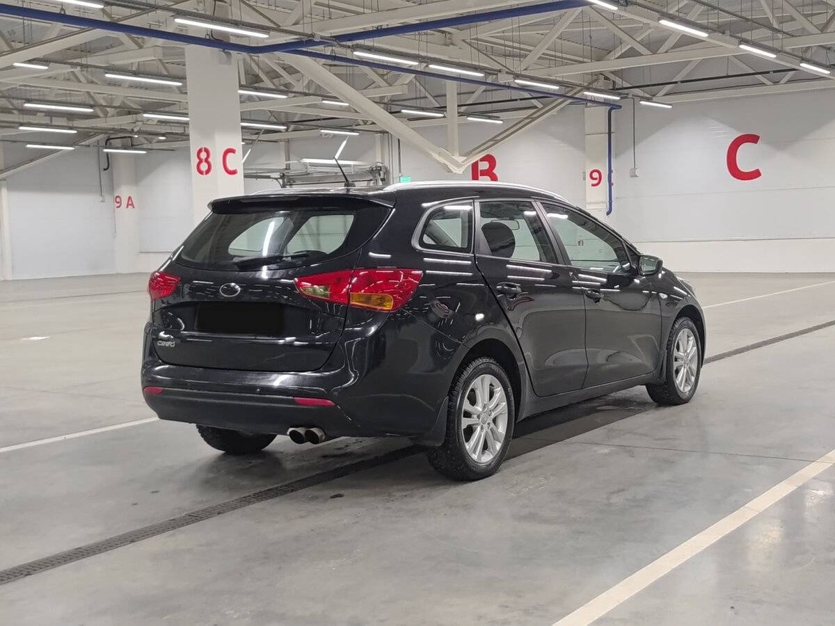 Купить Kia Ceed II, 2013, 152 874 км, фото №5