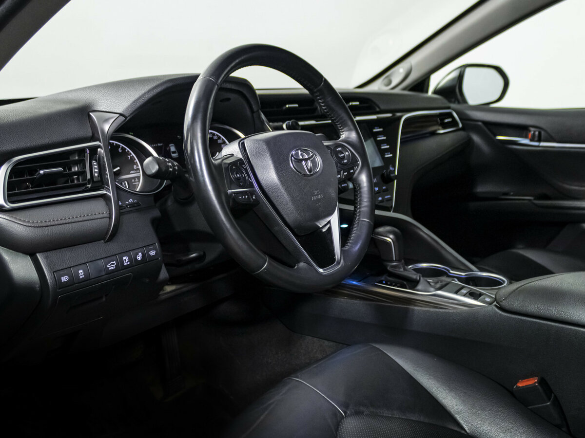 Купить Toyota Camry VIII (XV70), 2019, 101 000 км, фото №9