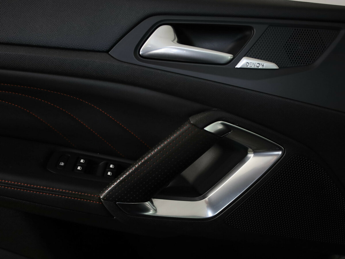 Купить Peugeot 308 II Рестайлинг, 2019, 147 759 км, фото №18