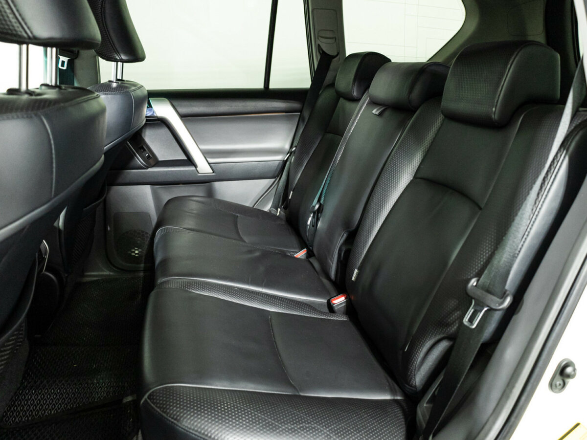 Купить Toyota Land Cruiser Prado 150 Series, 2013, 200 000 км, фото №8