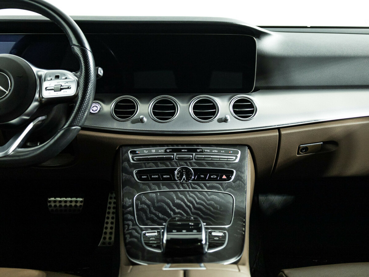 Купить Mercedes-Benz E-Класс 200 d V (W213, S213, C238), 2019, 123 769 км, фото №14
