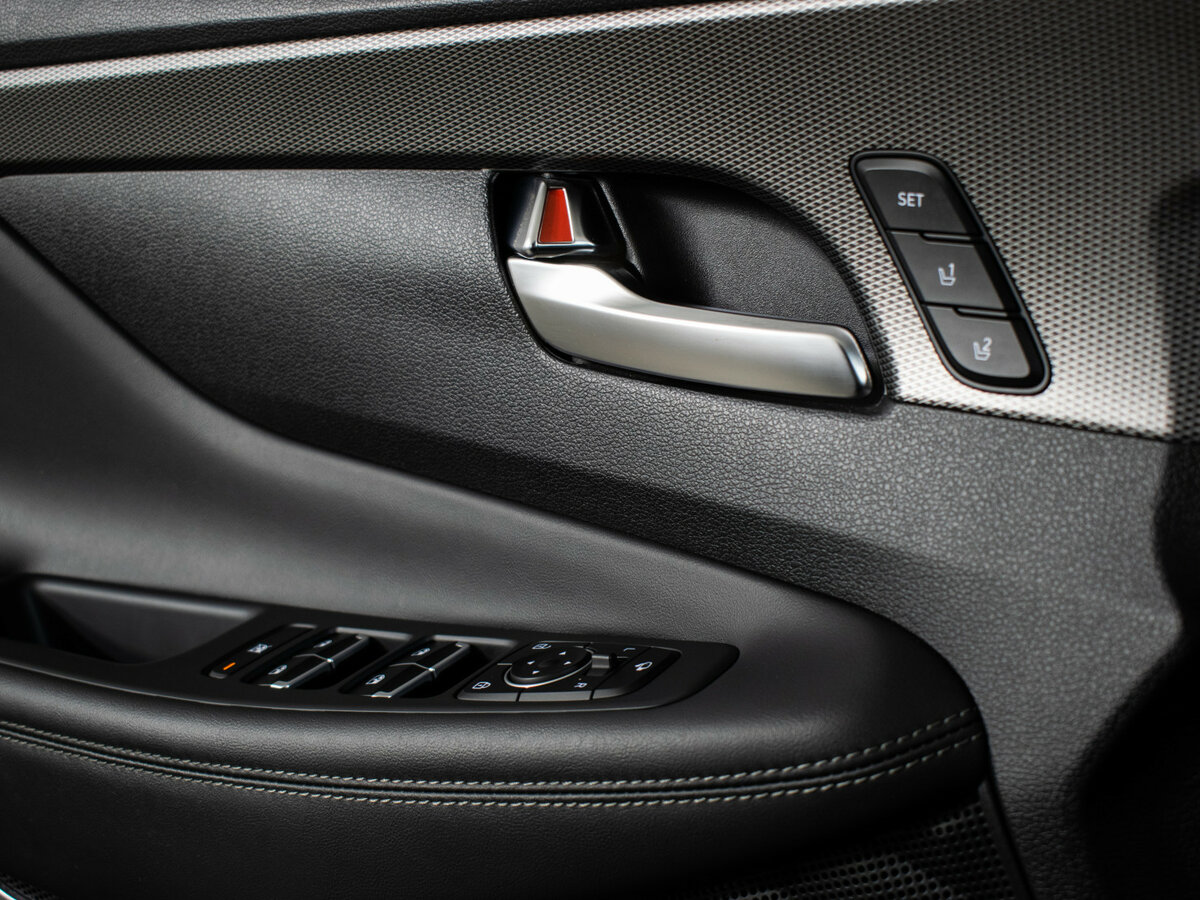 Купить Hyundai Santa Fe IV, 2020, 88 700 км, фото №17