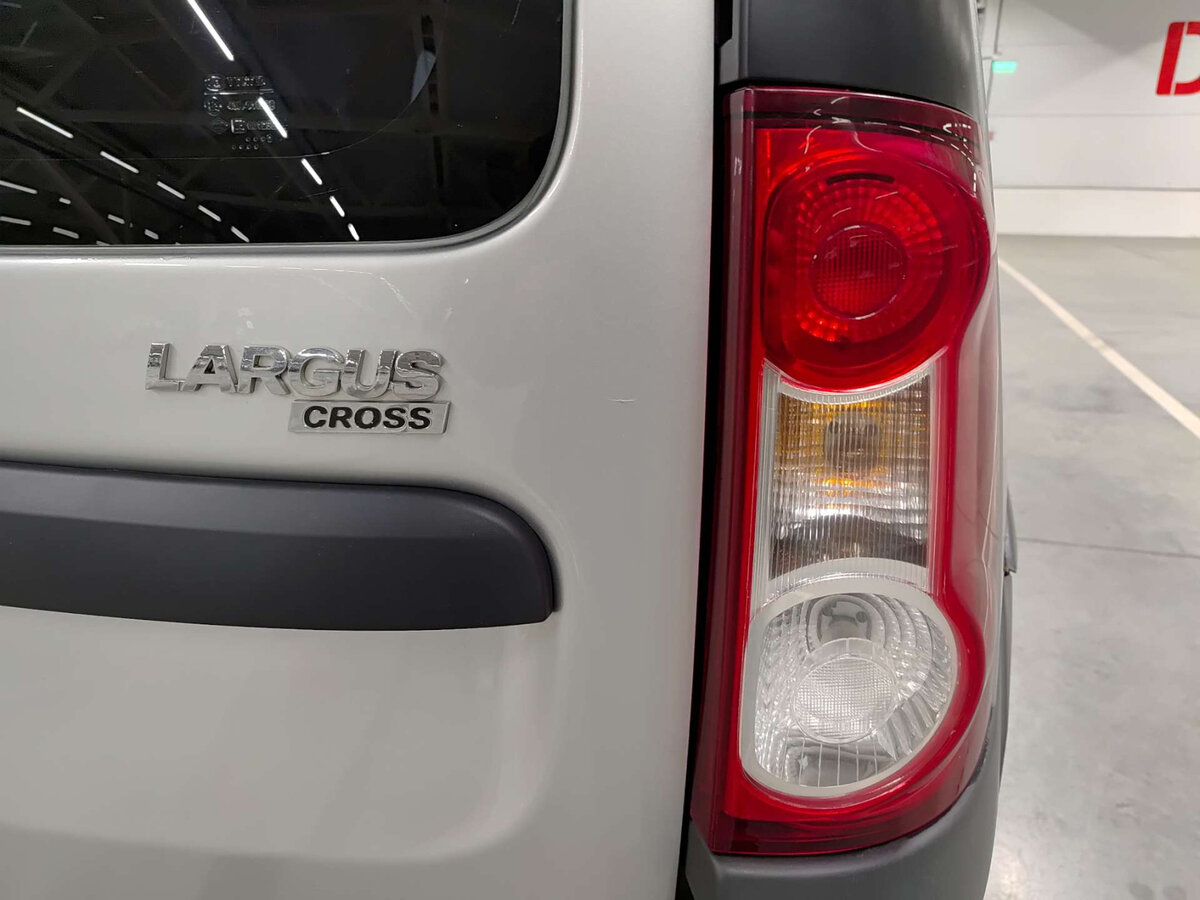 Купить Lada (ВАЗ) Largus Cross I, 2019, 55 659 км, фото №9
